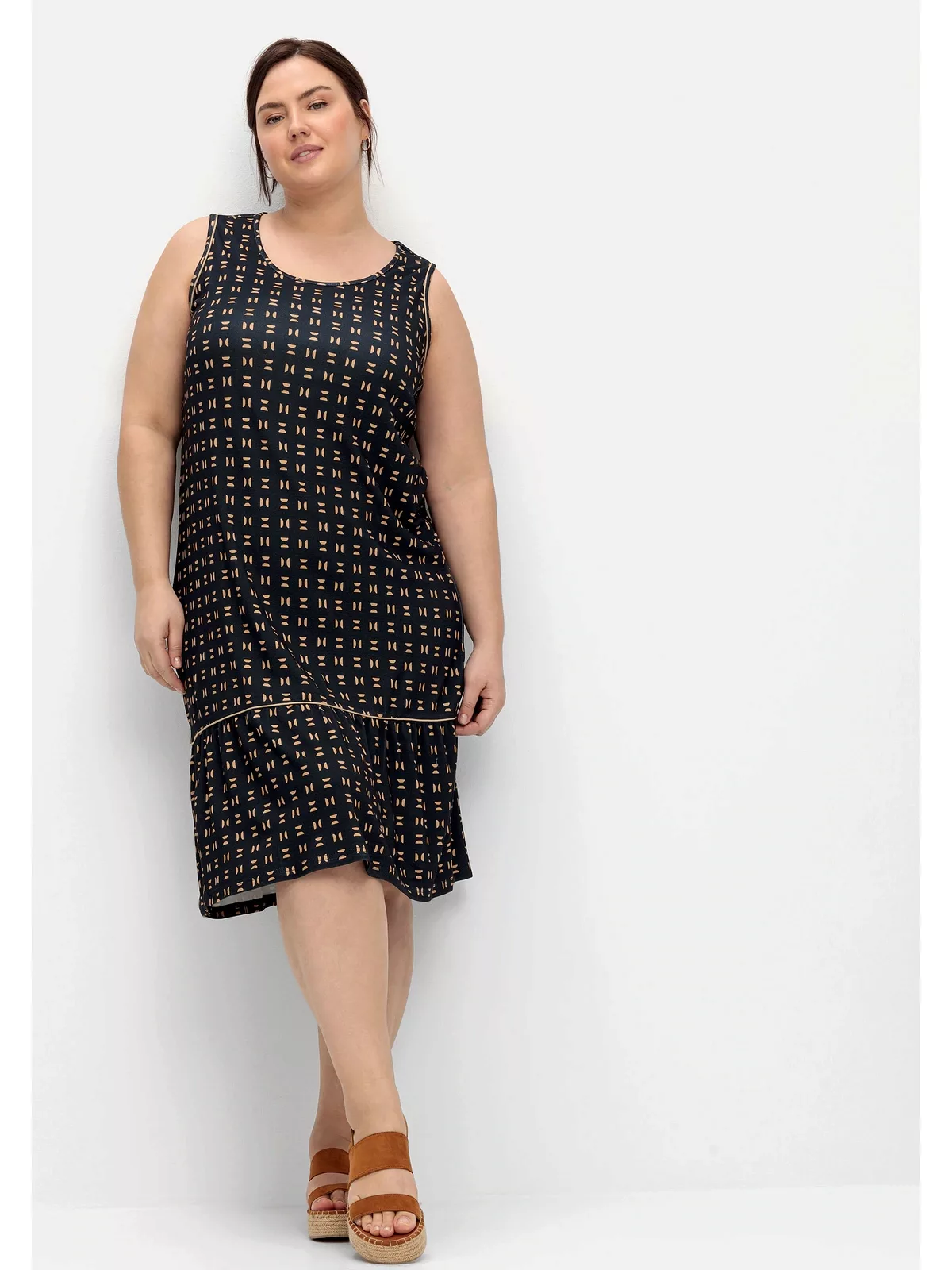 Sheego Jerseykleid "Große Größen", mit Volant am Saum günstig online kaufen