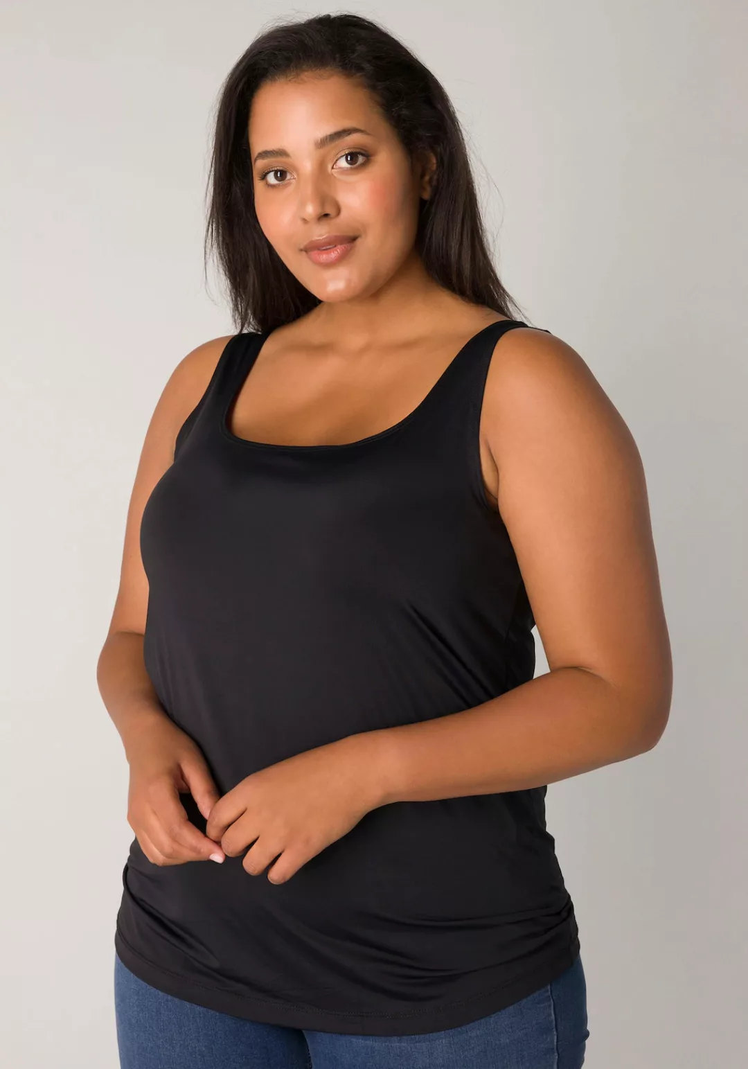 Base Level Curvy Tanktop günstig online kaufen