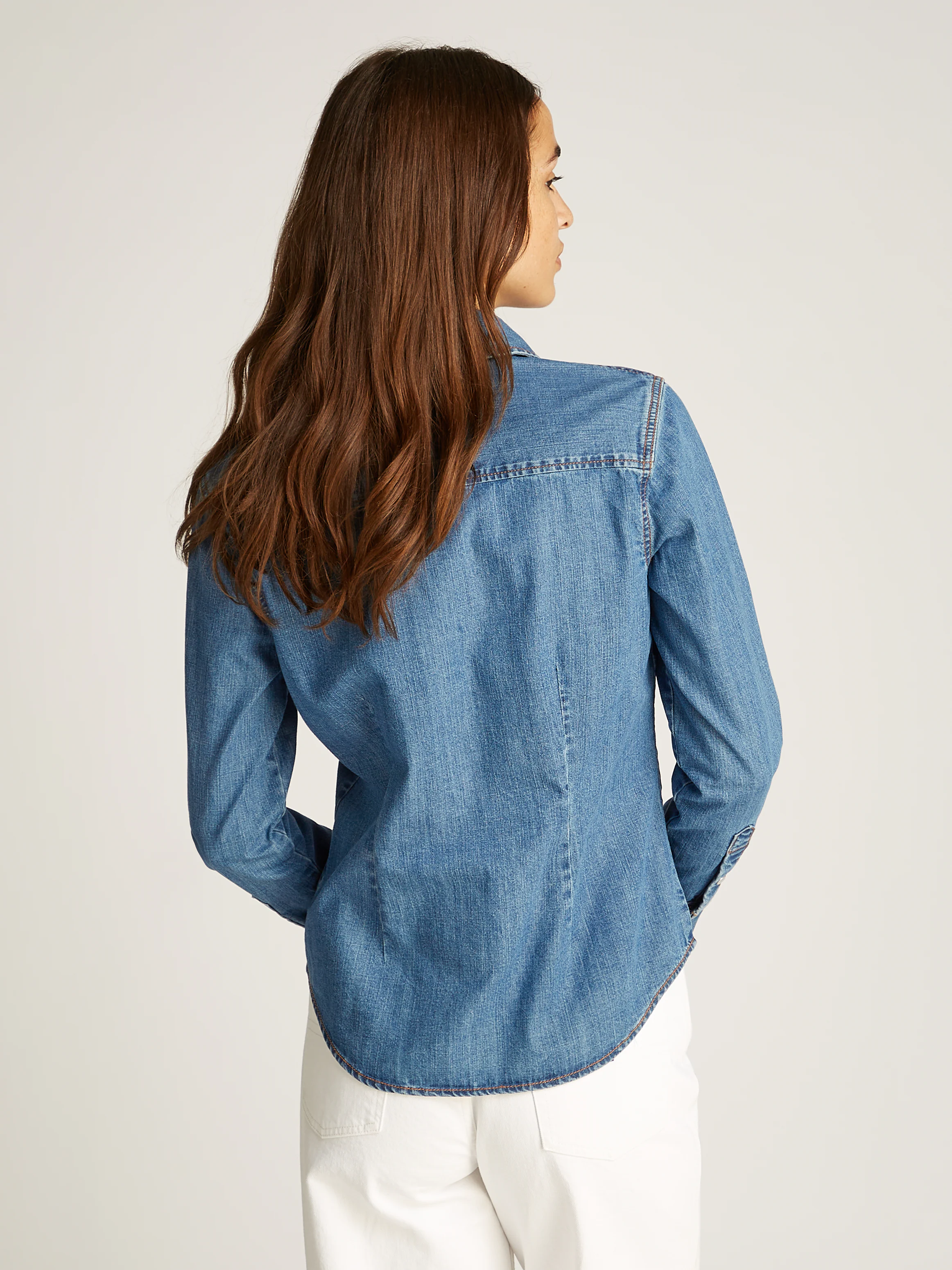 Tommy Jeans Jeansbluse "REGULAR WESTERN SHIRT", mit Logostickerei günstig online kaufen