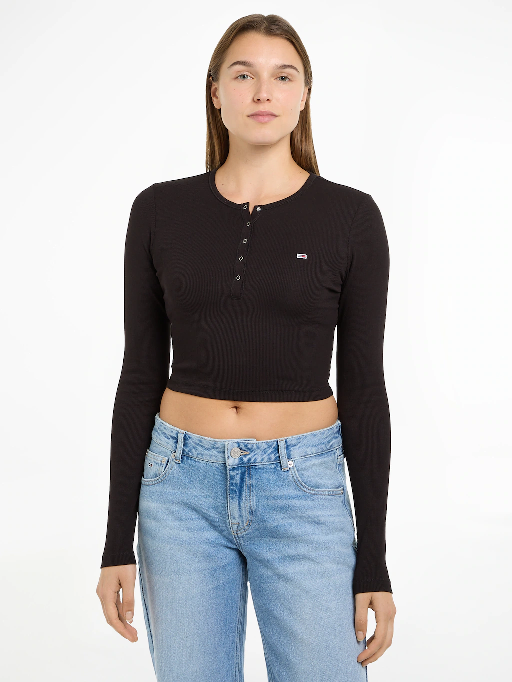 Tommy Jeans Langarmshirt "TJW CRP HENLEY TOP LS", in modischer Cropped Form günstig online kaufen