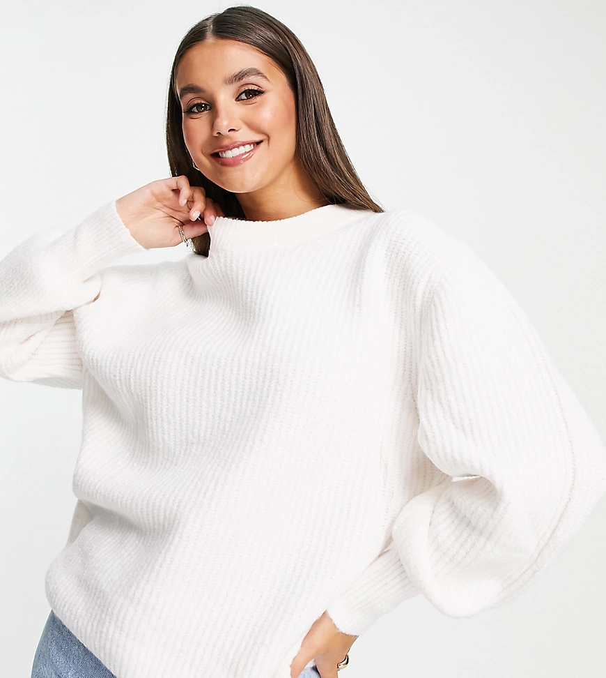 ASOS DESIGN Tall – Gerippter Pullover aus flauschigem Garn in Cremeweiß mit günstig online kaufen