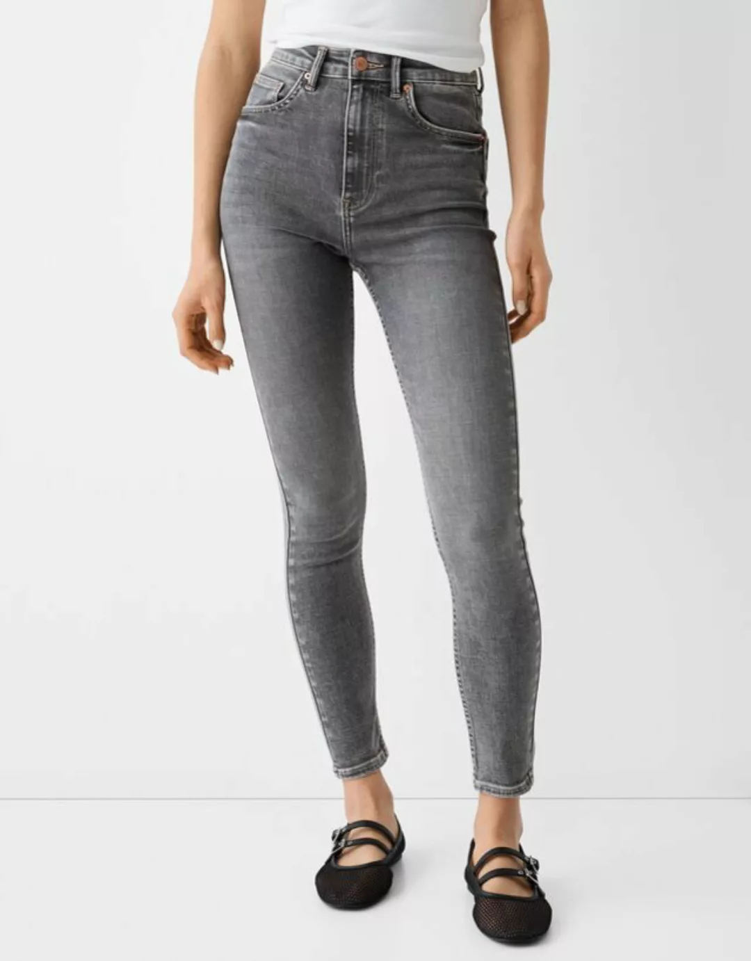 Bershka Skinny-Jeans Mit Sehr Hohem Bund Bskteen 38 Grau günstig online kaufen