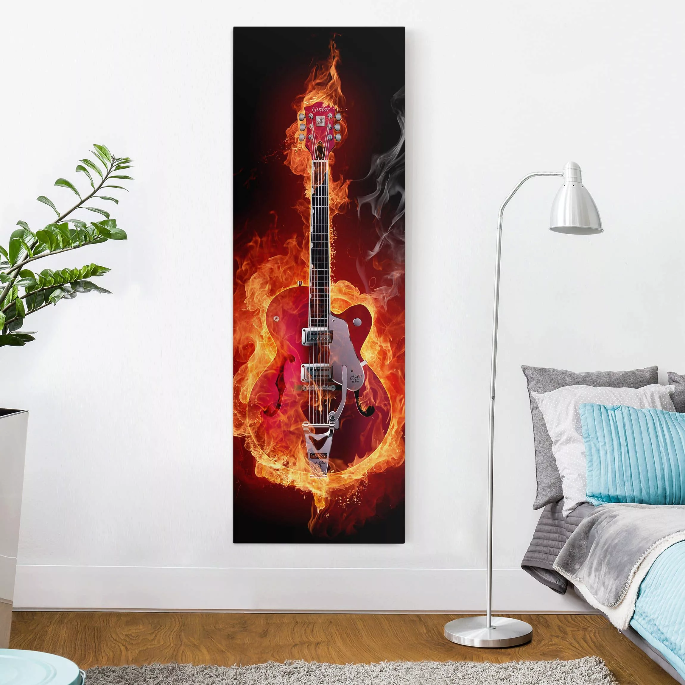 Leinwandbild Musik - Hochformat Gitarre in Flammen günstig online kaufen