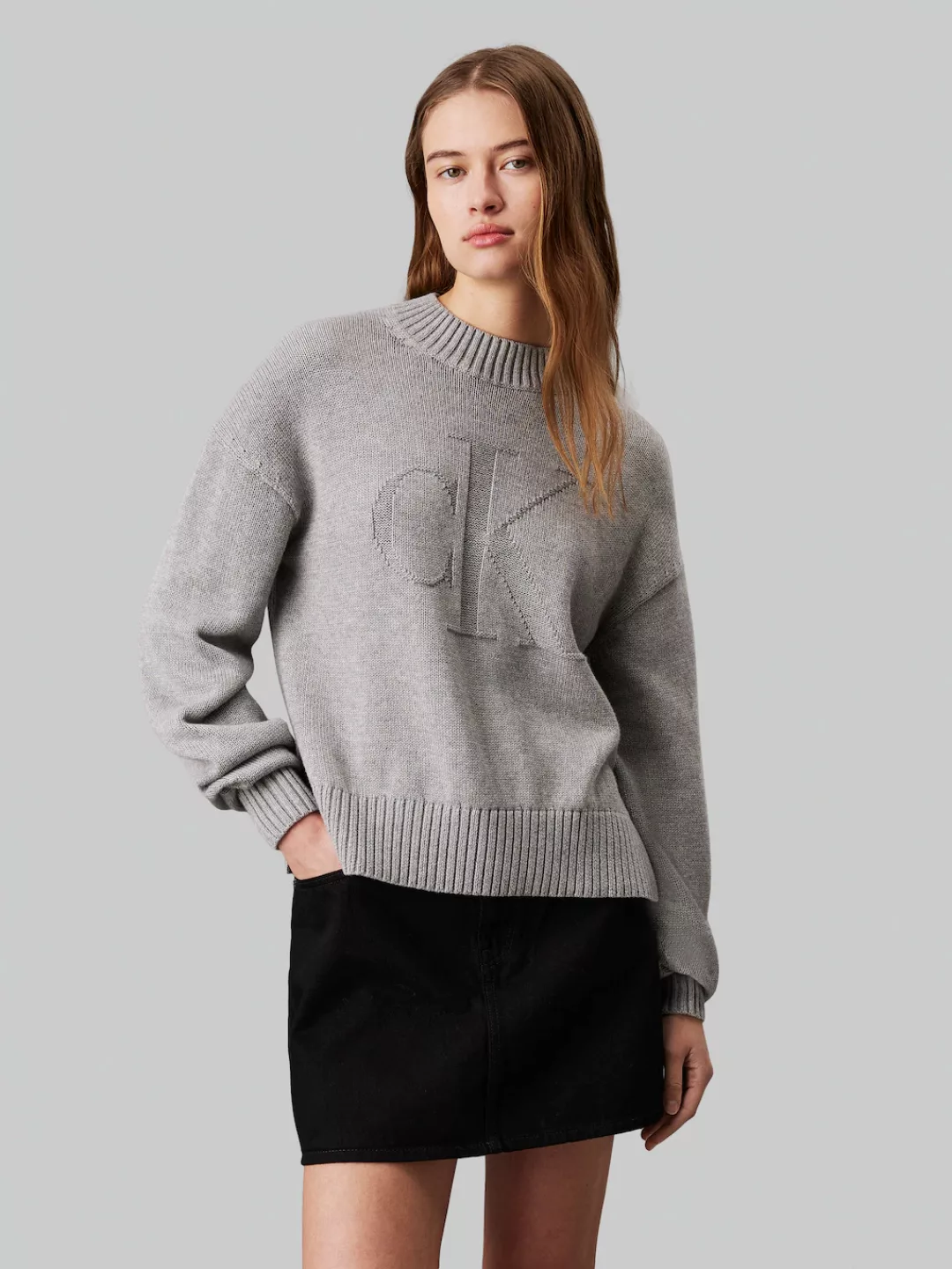 Calvin Klein Jeans Rundhalspullover CK INTARSIA LOOSE SWEATER mit Logostick günstig online kaufen