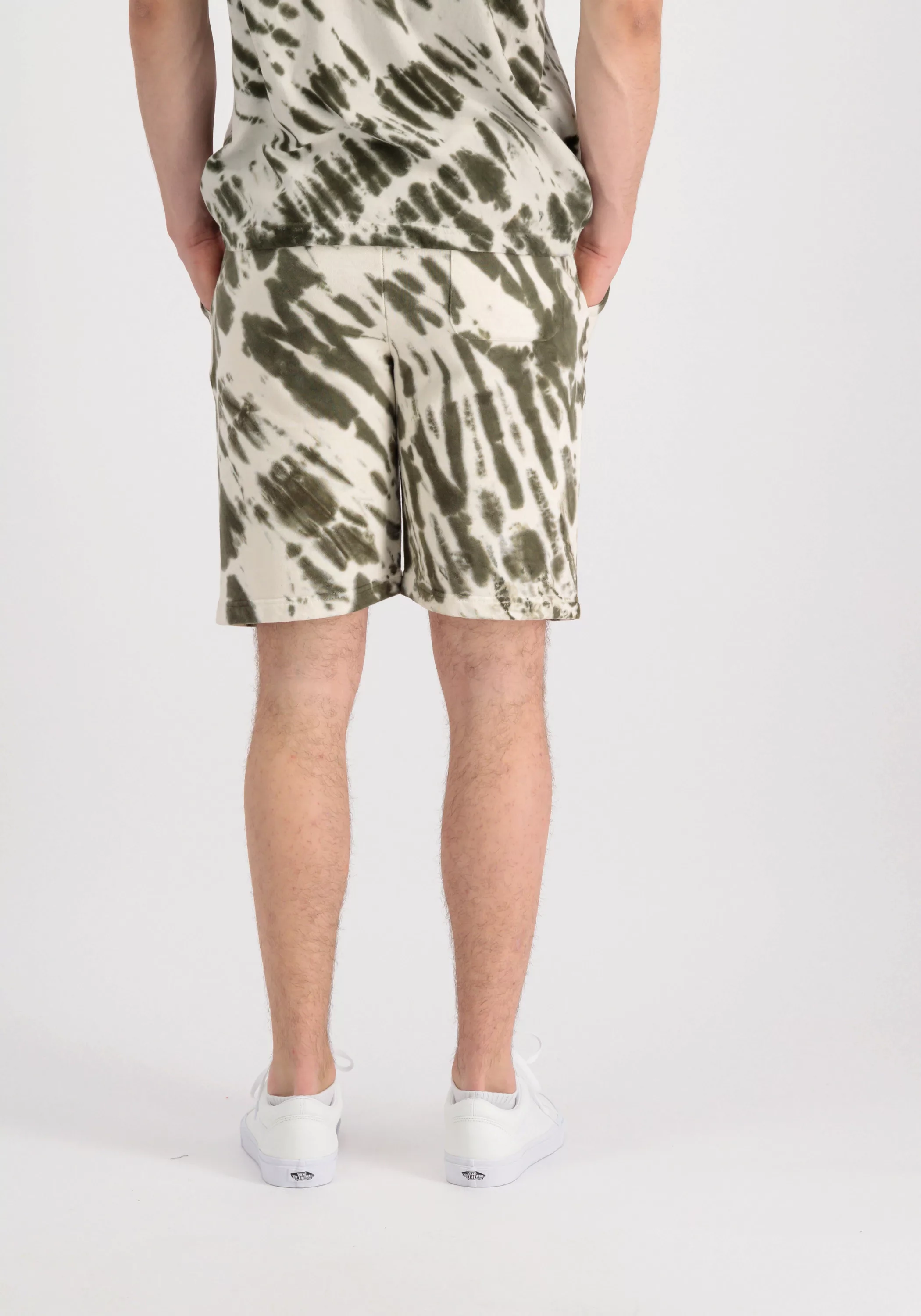 Alpha Industries Sweatshorts "Alpha Industries Men - Shorts Tie Dye Shorts" günstig online kaufen