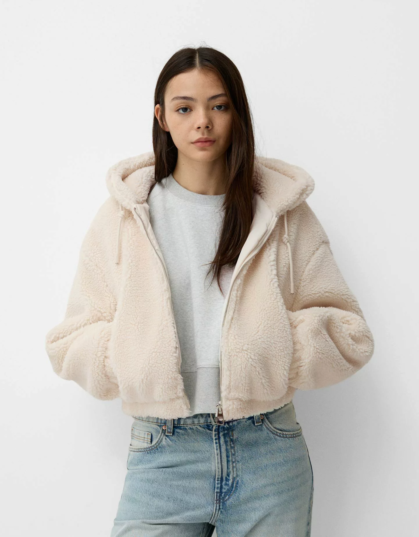 Bershka Jacke Aus Lammfellimitat Mit Kapuze Damen S Grbrochenes Weiss günstig online kaufen