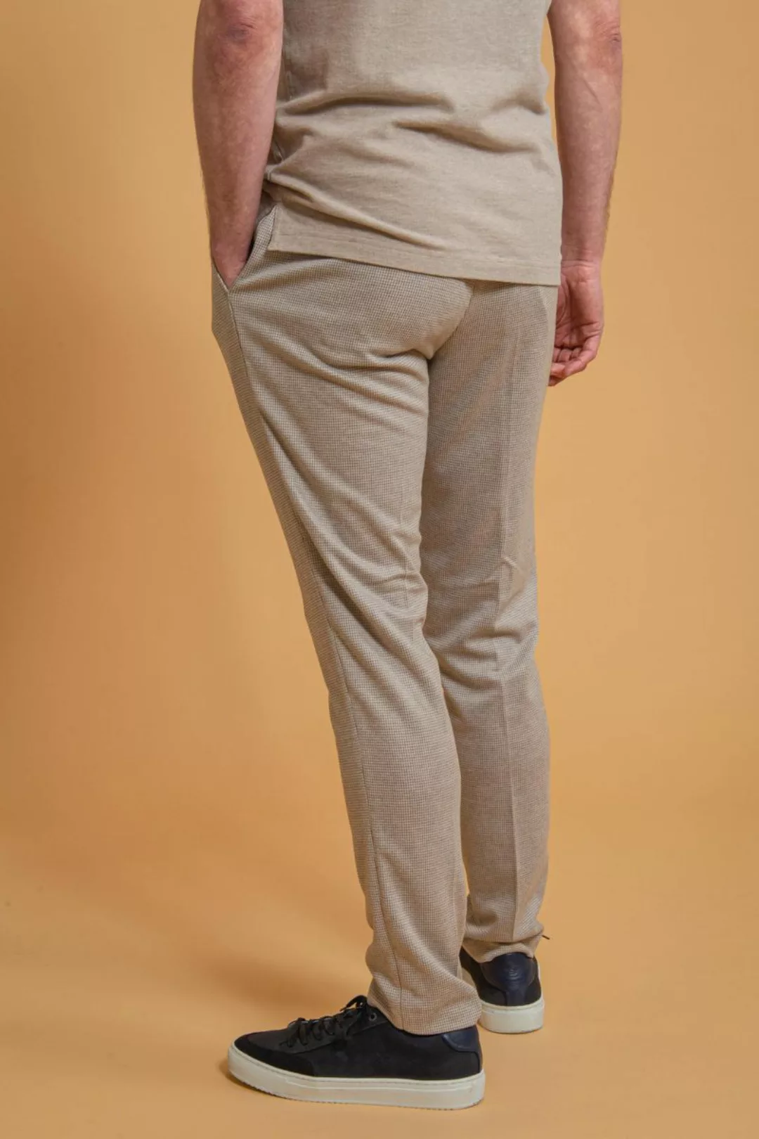 Suitable Pantalon Jersey Pied De Poule Beige - Größe 52 günstig online kaufen