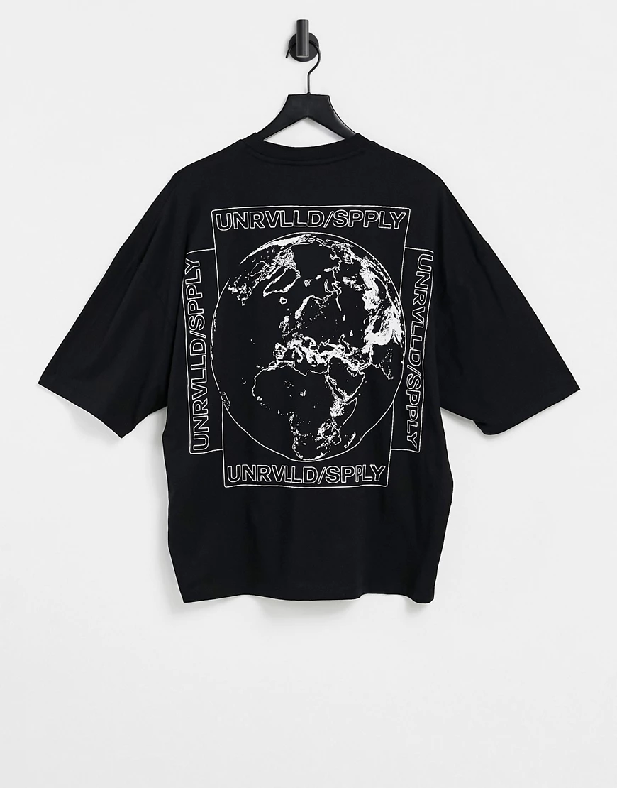 ASOS – Unrvlld Spply – Oversized-T-Shirt mit Weltkugel-Grafikprint auf dem günstig online kaufen