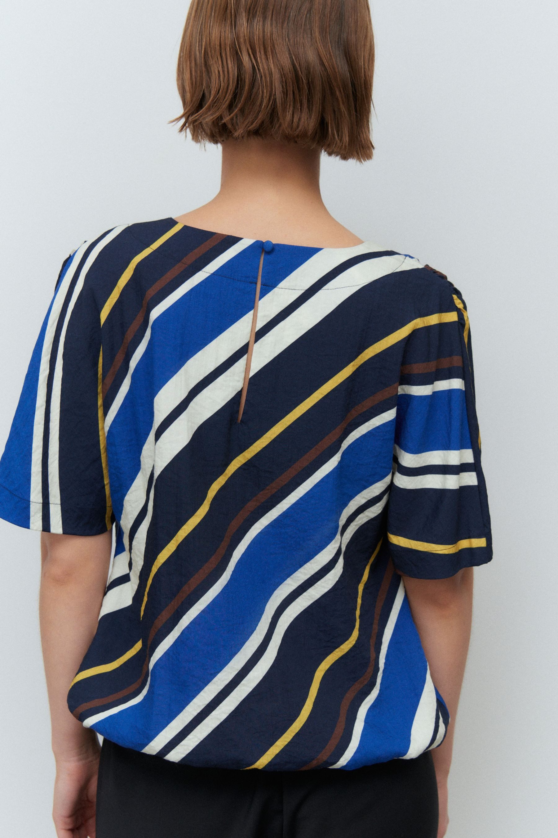 Next Blusenshirt Gemustertes Top mit Ballonsaum günstig online kaufen