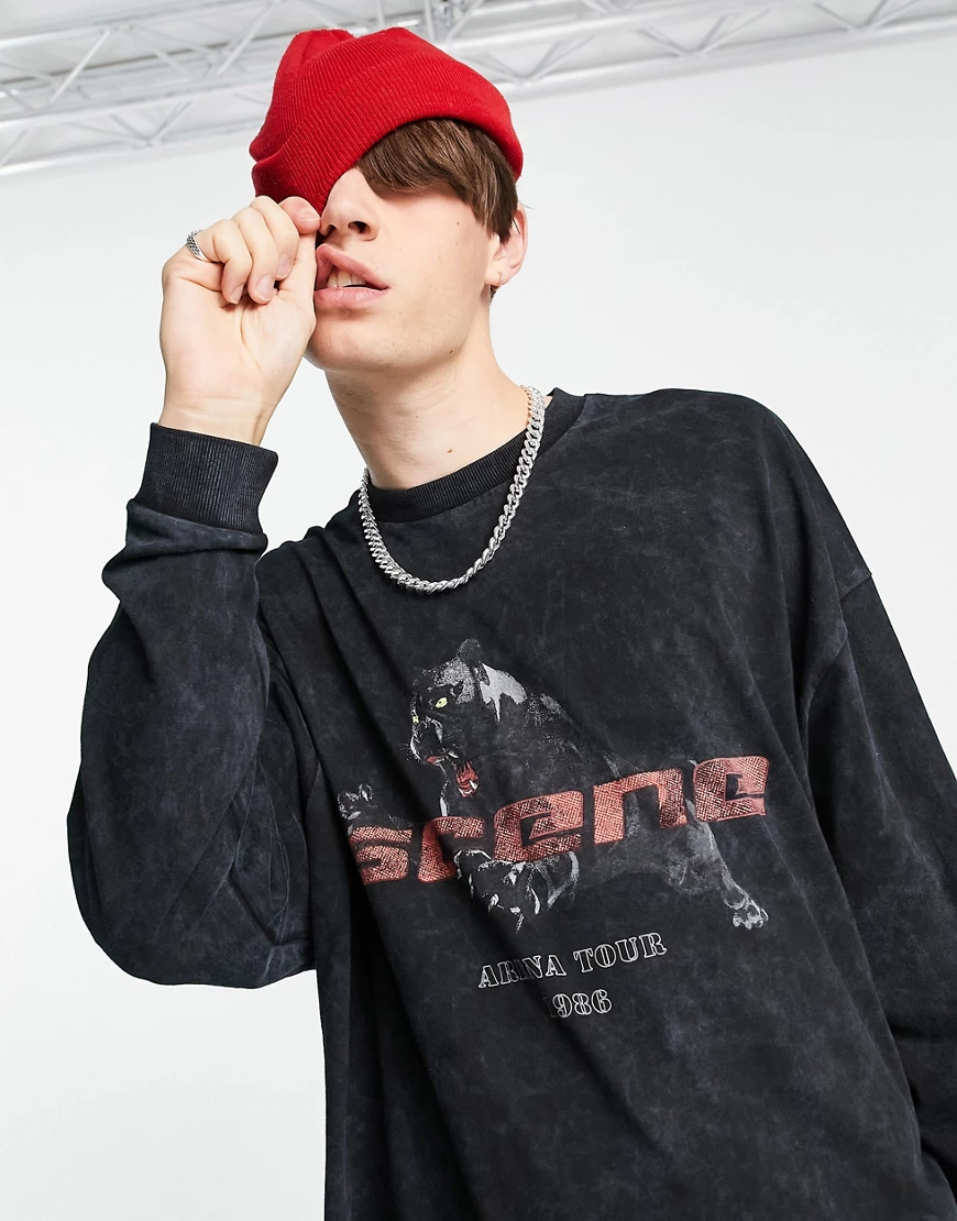 ASOS DESIGN – Langärmliges Oversize-Shirt in verwaschenem schwarz mit Print günstig online kaufen