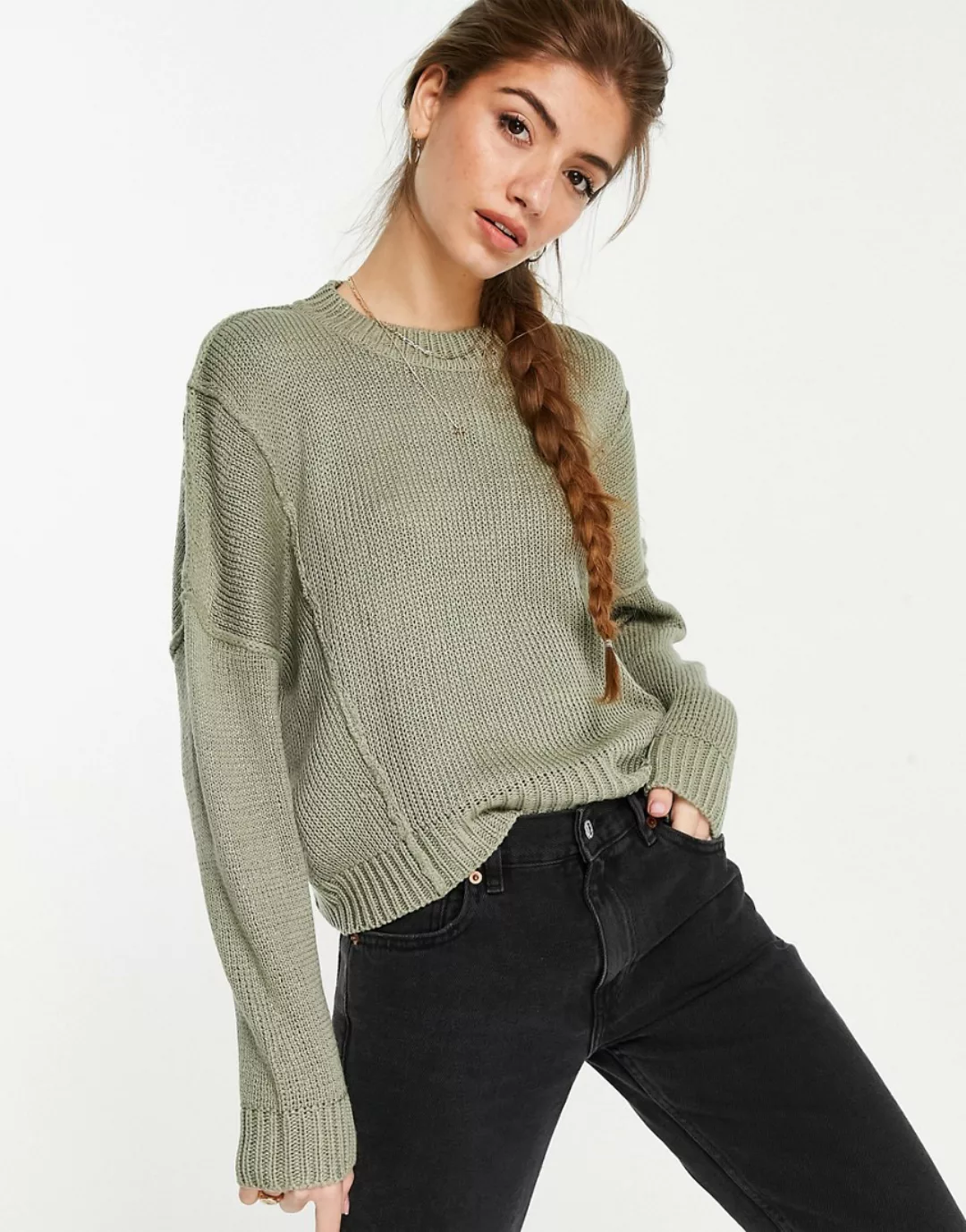 ASOS DESIGN – Kastenförmiger Pullover mit Rundhalsausschnitt in Khaki-Grün günstig online kaufen