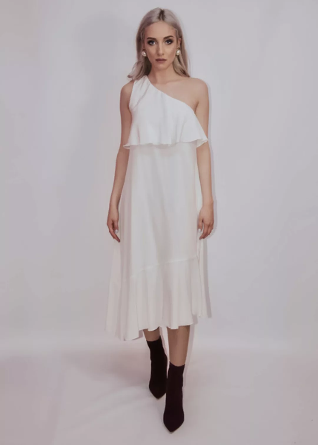 Langes Seidenkleid In Weiß günstig online kaufen