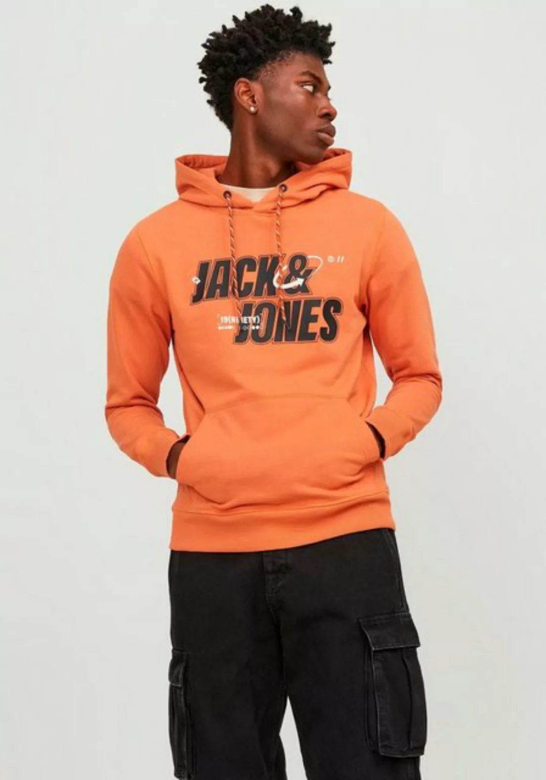 Jack & Jones Kapuzensweatshirt JCOBLACK SWEAT HOOD CH günstig online kaufen