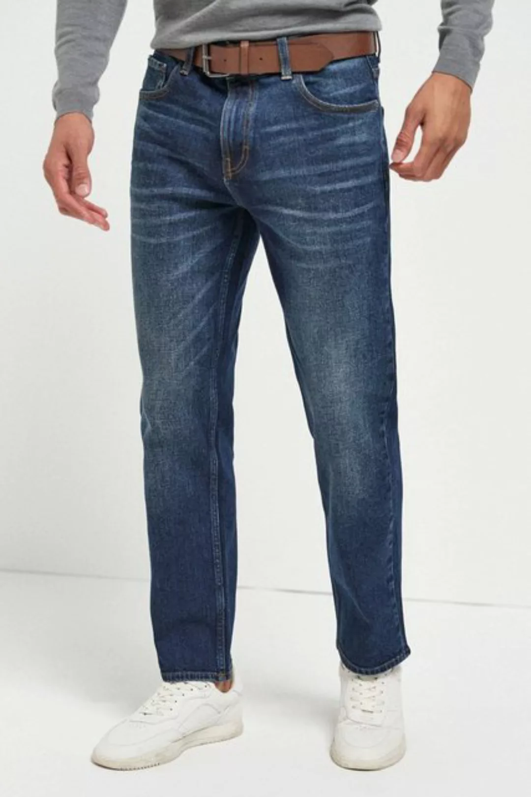 Next Straight-Jeans Straight Fit Jeans mit Gürtel (2-tlg) günstig online kaufen