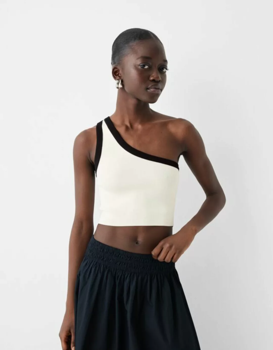 Bershka Asymmetrisches Top Damen L Rohweiß günstig online kaufen