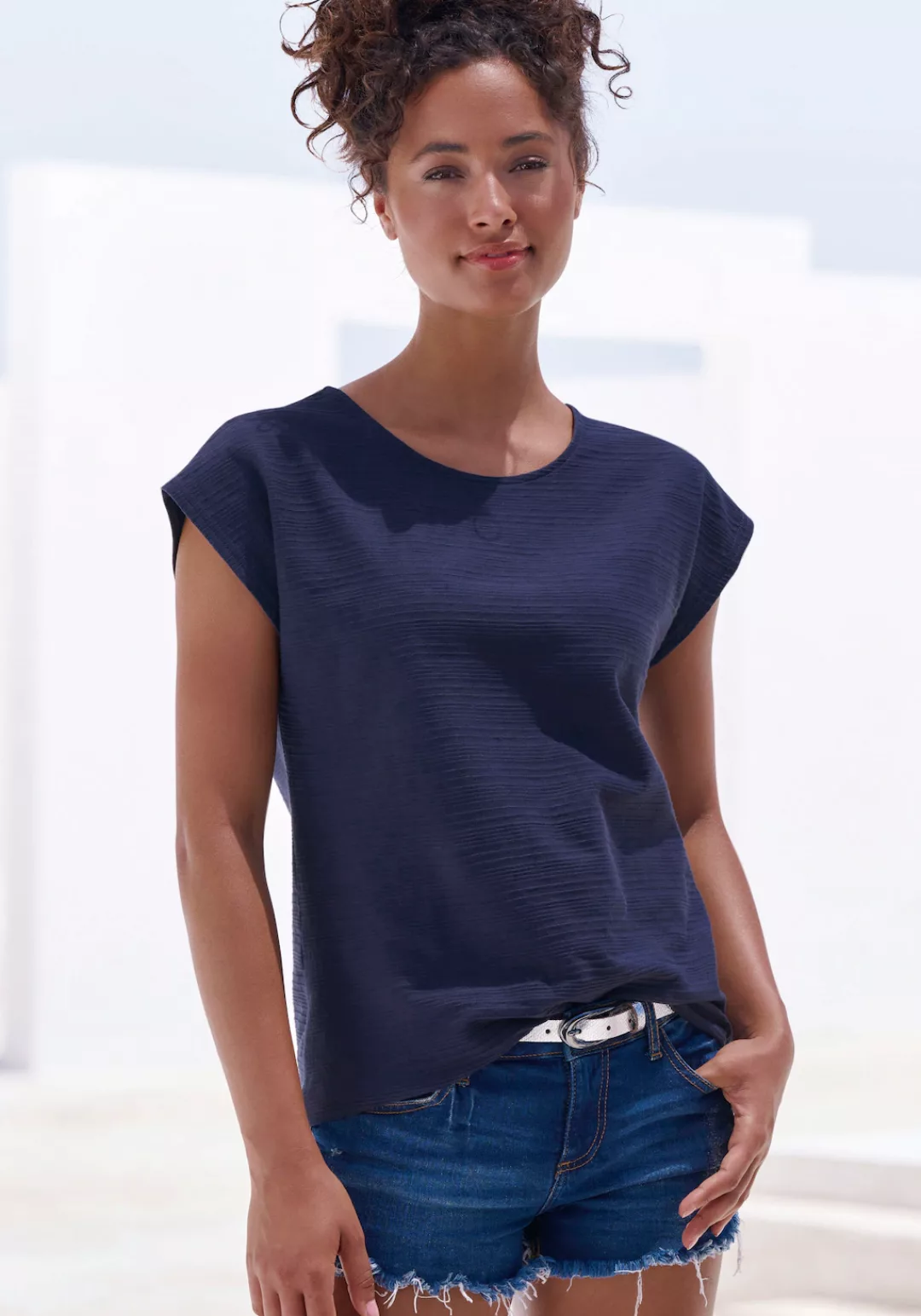 Vivance T-Shirt "mit modischer Streifenstruktur", aus weicher Baumwoll-Qual günstig online kaufen