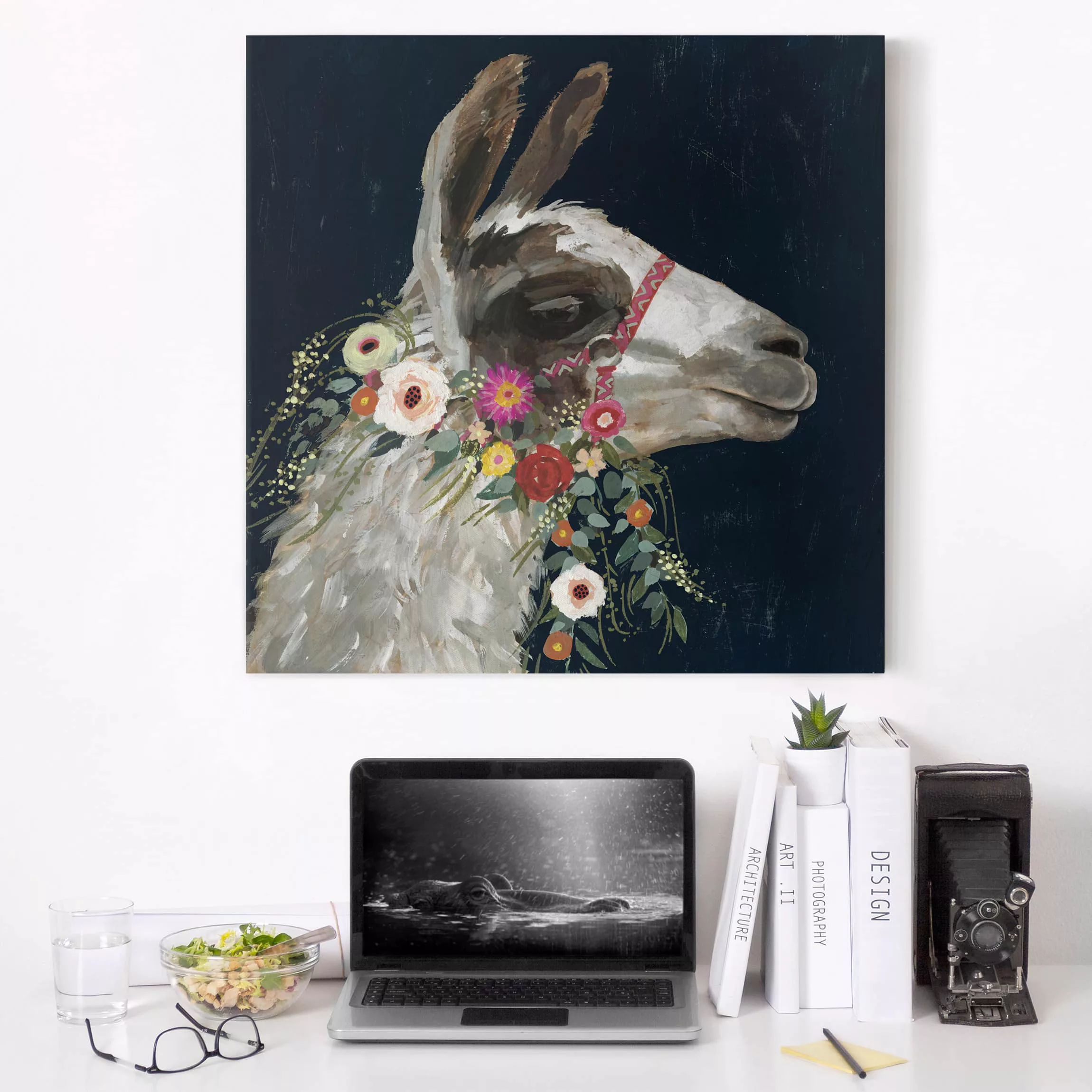 Leinwandbild Tiere - Quadrat Lama mit Blumenschmuck I günstig online kaufen