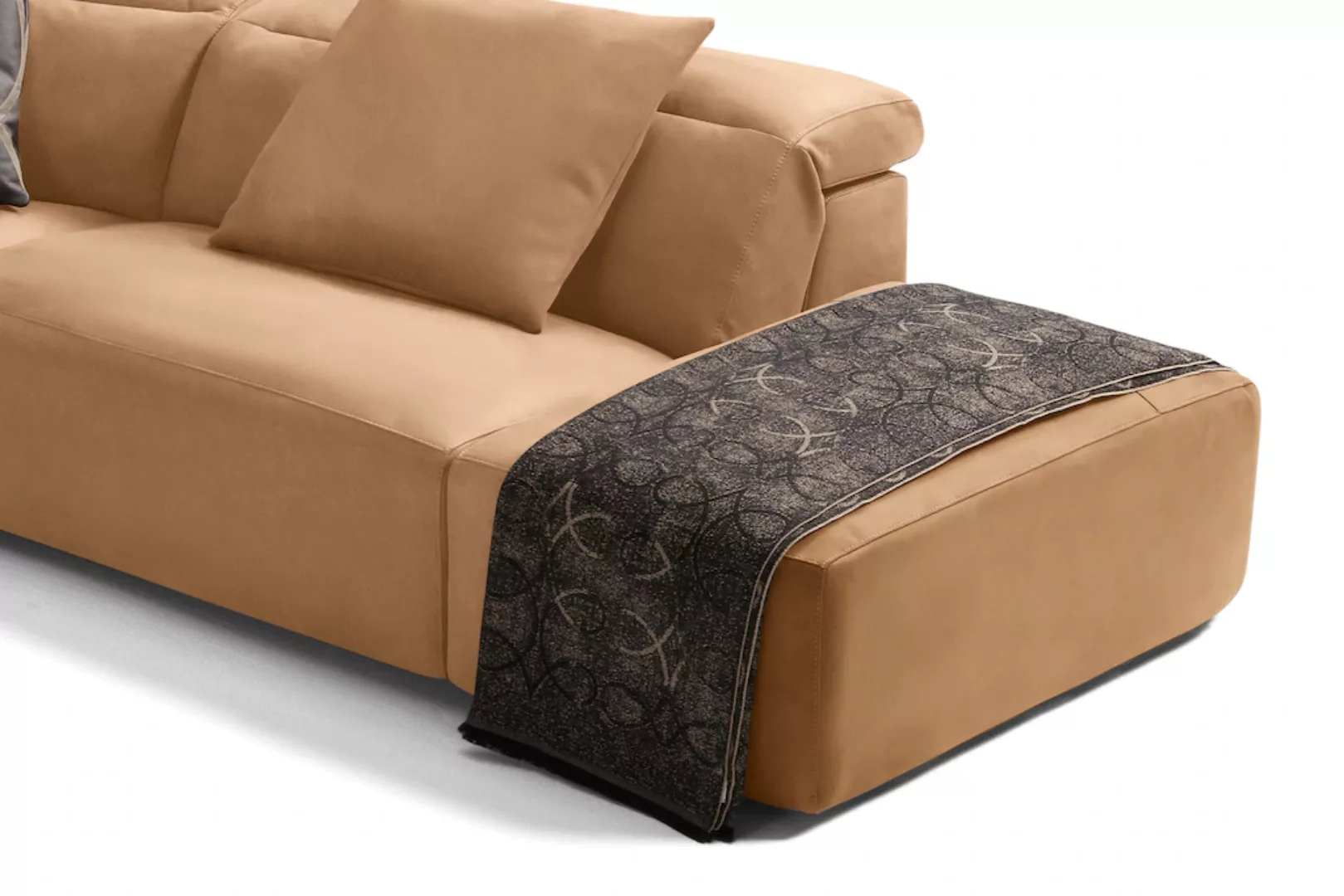 Egoitaliano Ecksofa »Beverly, extravangantes Designsofa mit erstklassigem S günstig online kaufen