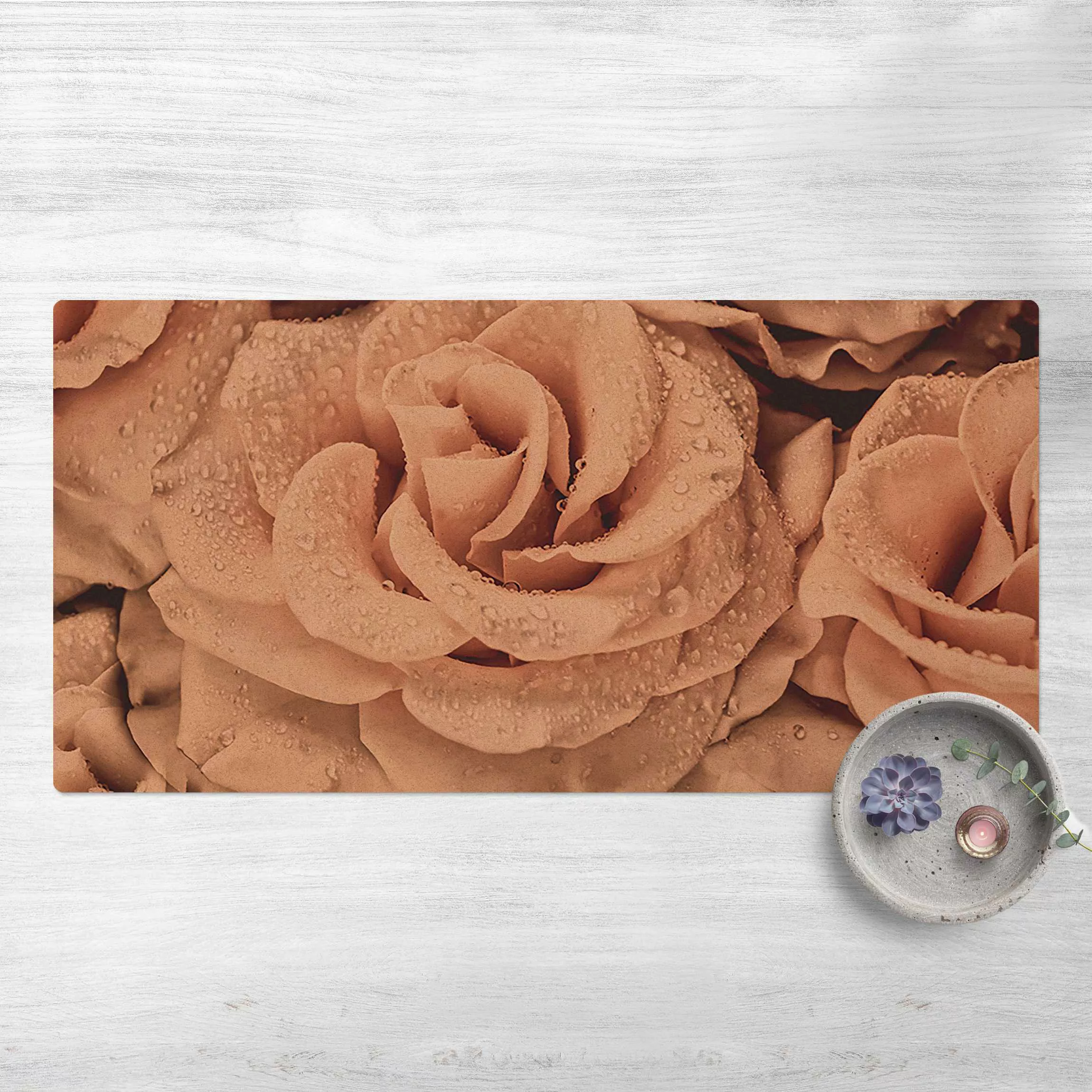 Kork-Teppich Rosen Sepia mit Wassertropfen günstig online kaufen