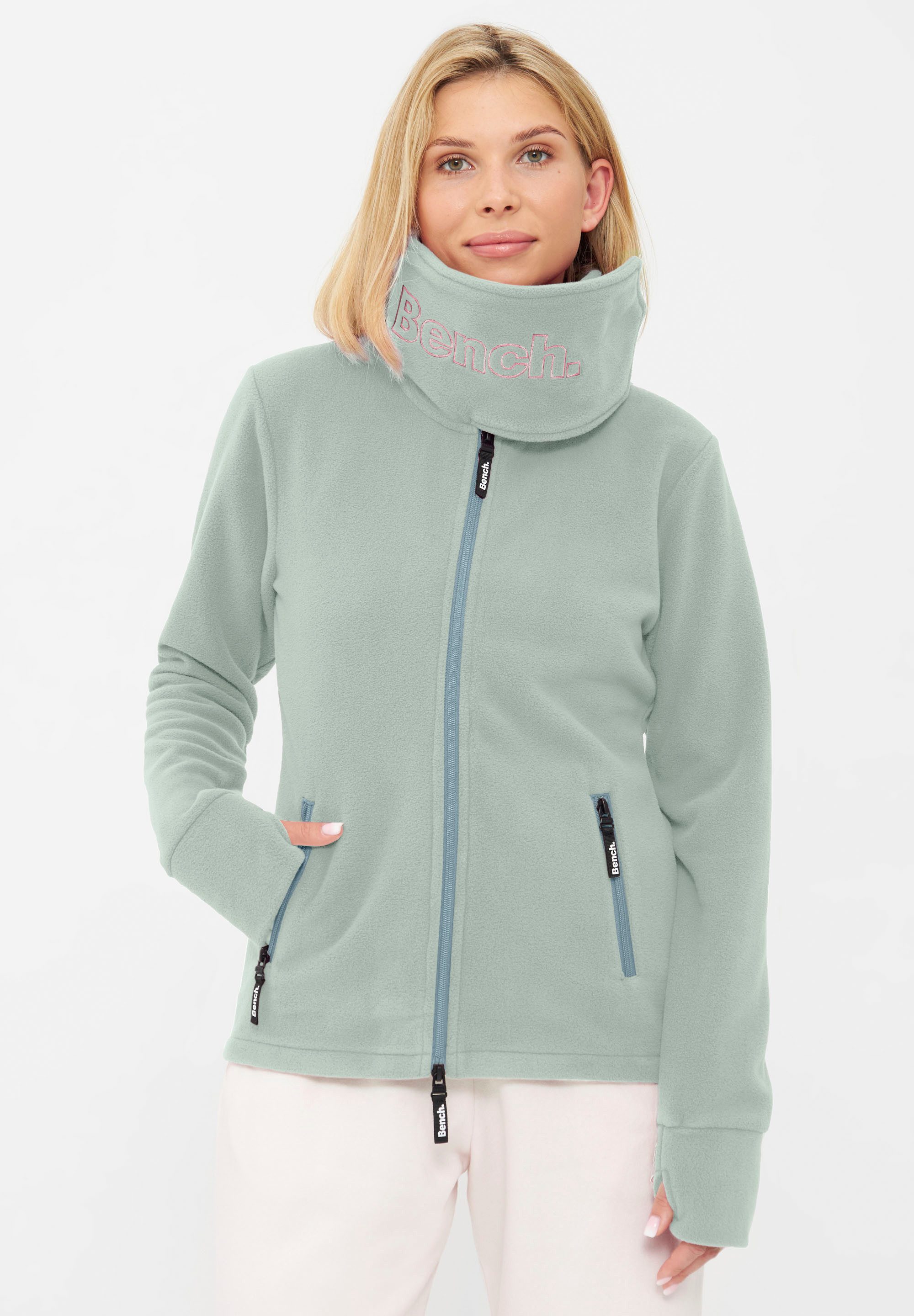 Bench. Fleecejacke FUNNEL (1-St) mit Glitzerstickerei günstig online kaufen