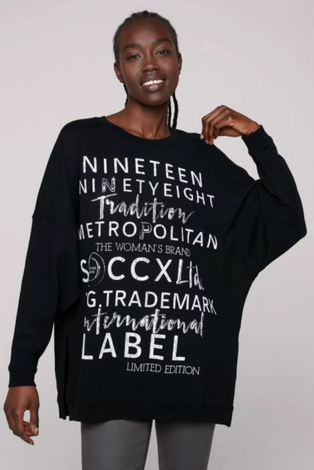 SOCCX Sweater mit überschnittenen Schultern günstig online kaufen