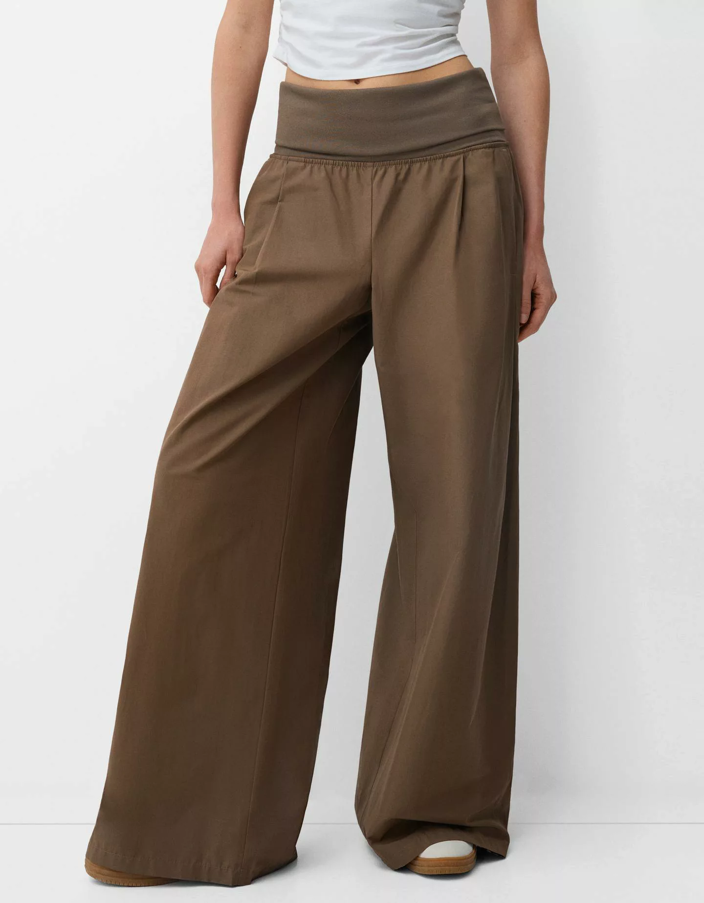 Bershka Wide-Leg-Hose Mit Umgeschlagenem Bund Damen Xs Braun günstig online kaufen