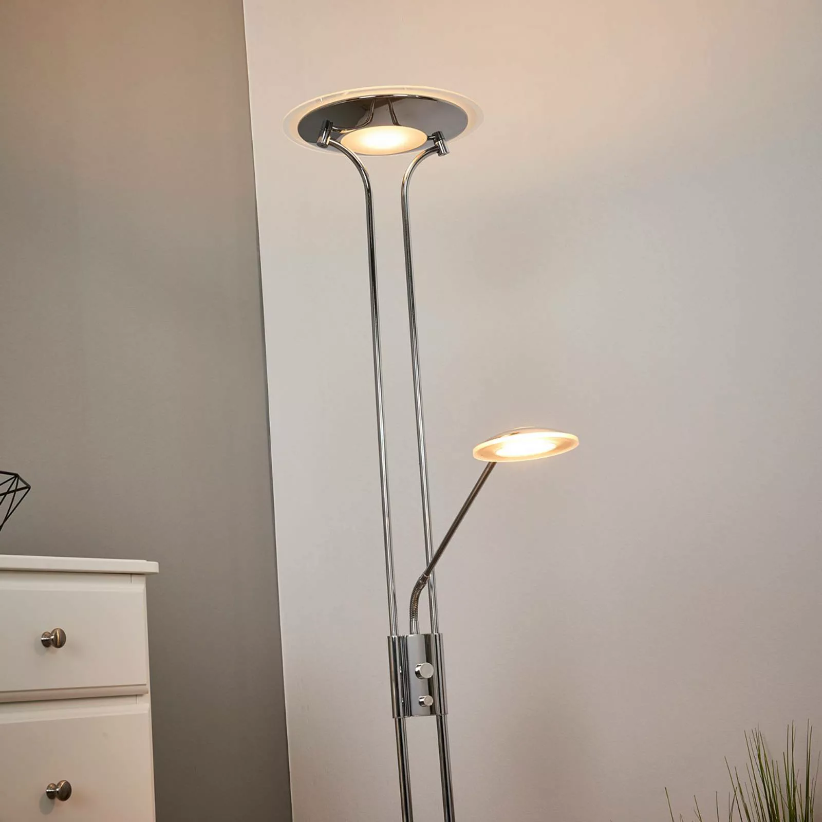 Aras - LED-Stehleuchte mit Leselampe, chrom günstig online kaufen