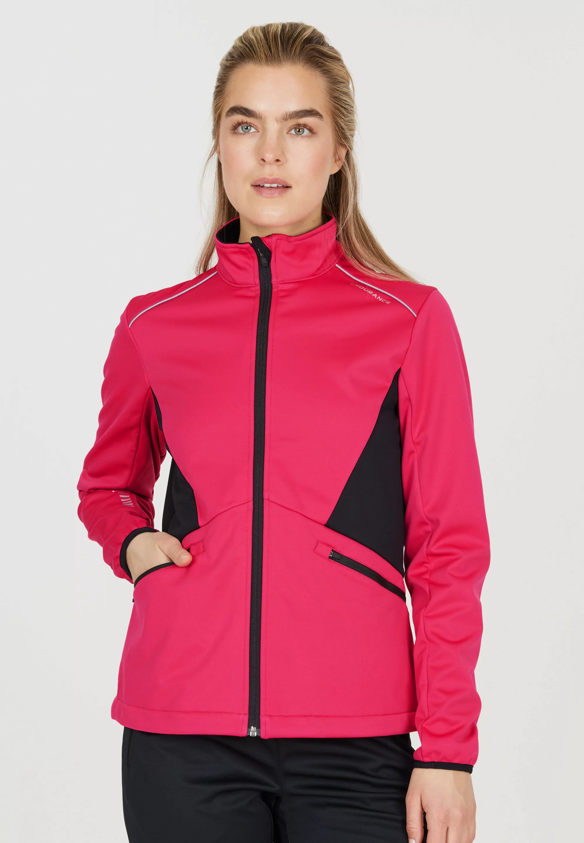 ENDURANCE Softshelljacke "Loralei", mit Reflektoren günstig online kaufen