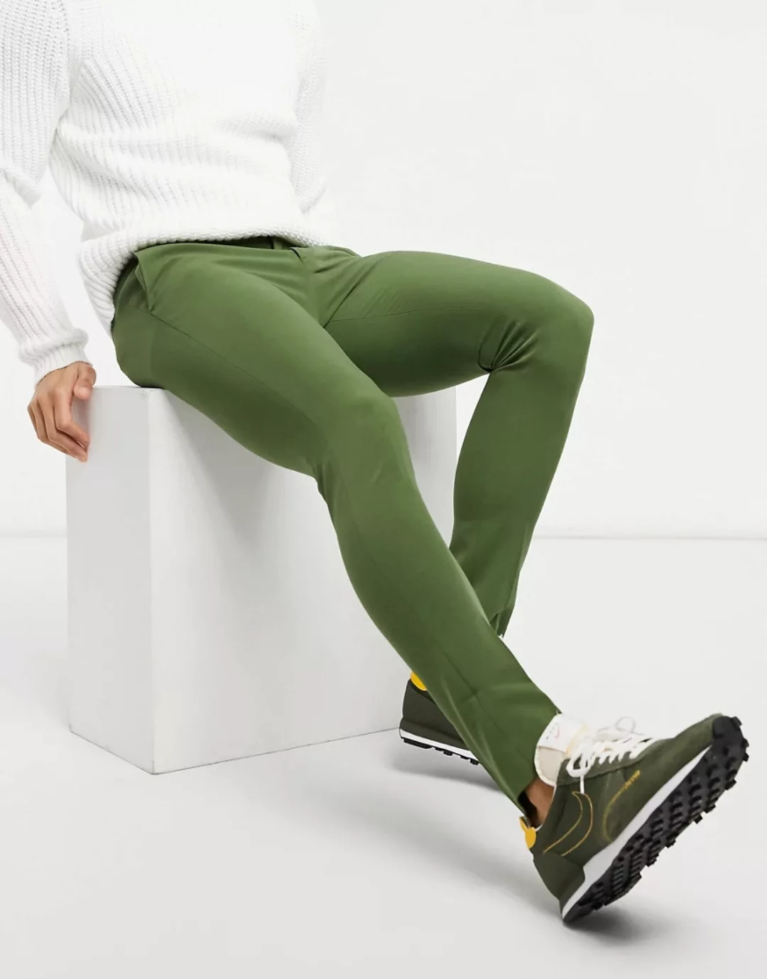 ASOS DESIGN – Extrem enge, elegante Hose in Khaki-Grün günstig online kaufen