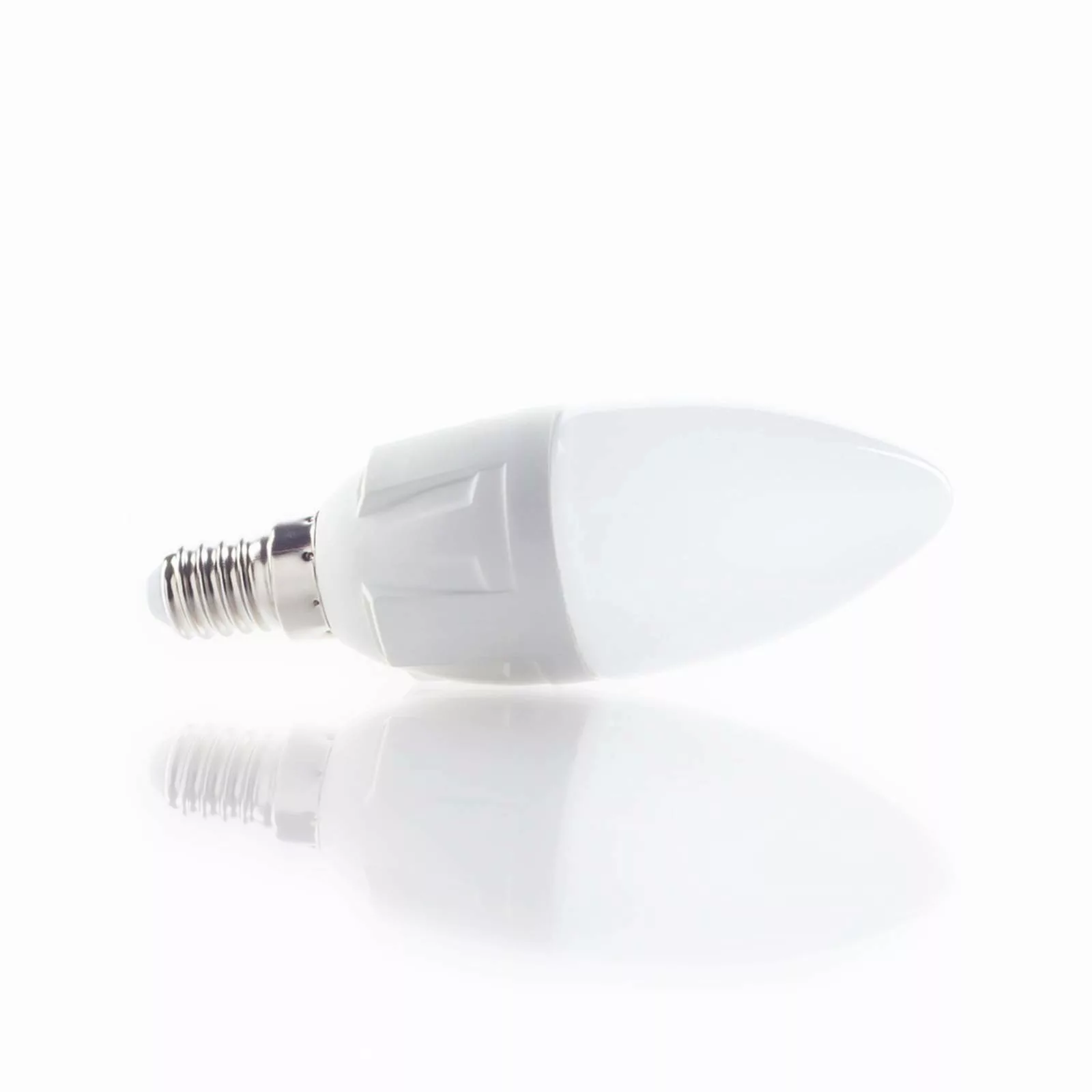 E14 4,9W 830 LED-Lampe in Kerzenform warmweiß günstig online kaufen