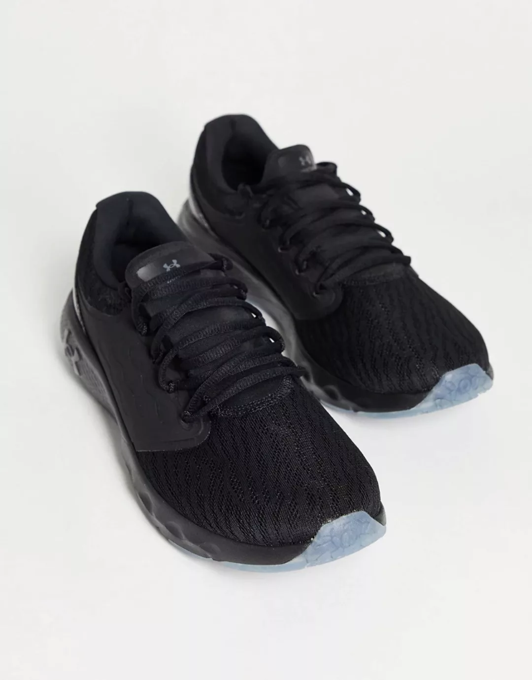 Under Armour – Running Charged Vantage – Sneaker in Schwarz günstig online kaufen