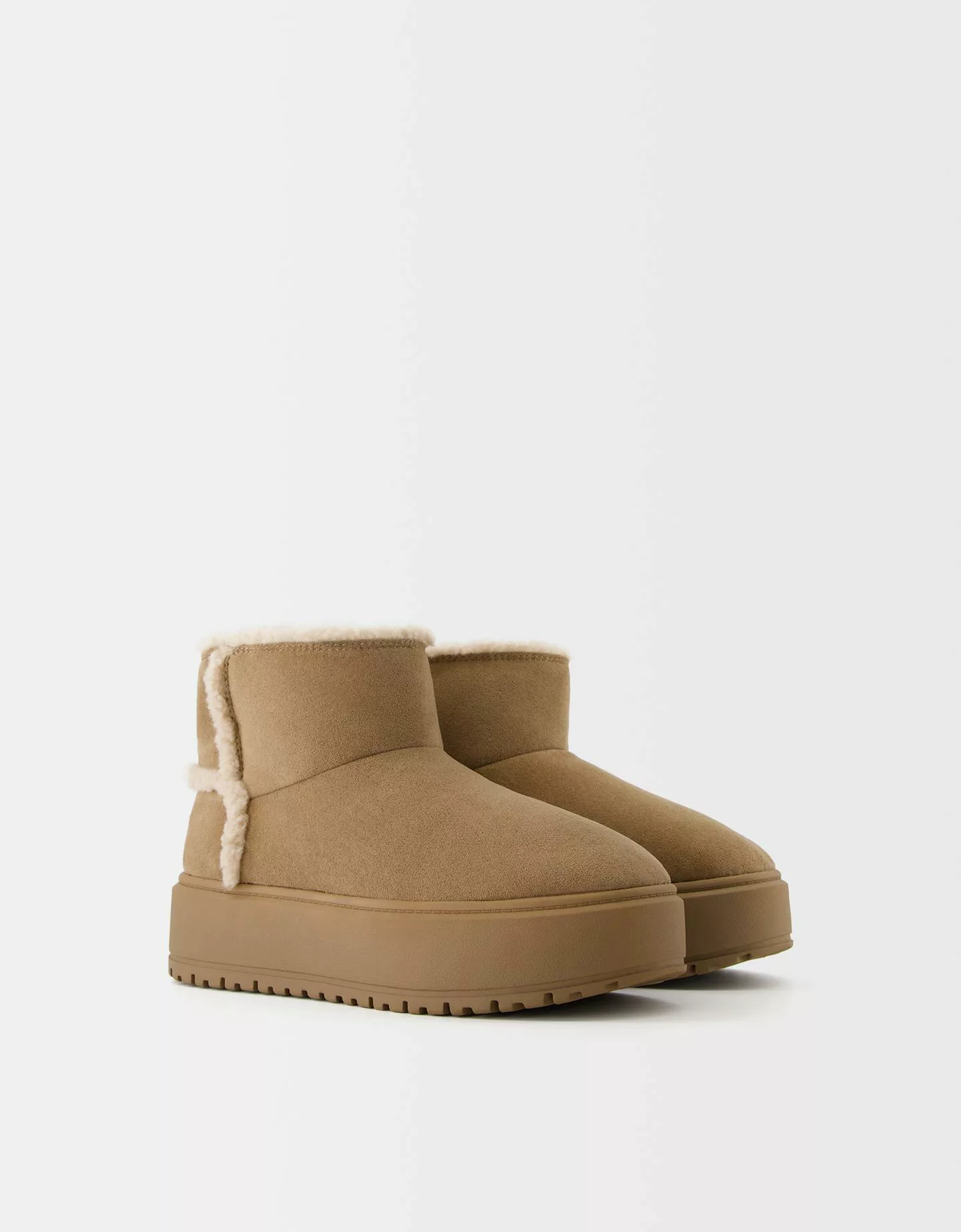 Bershka Stiefelette Flach Futter Lammfellimitat Damen 35 Camel günstig online kaufen