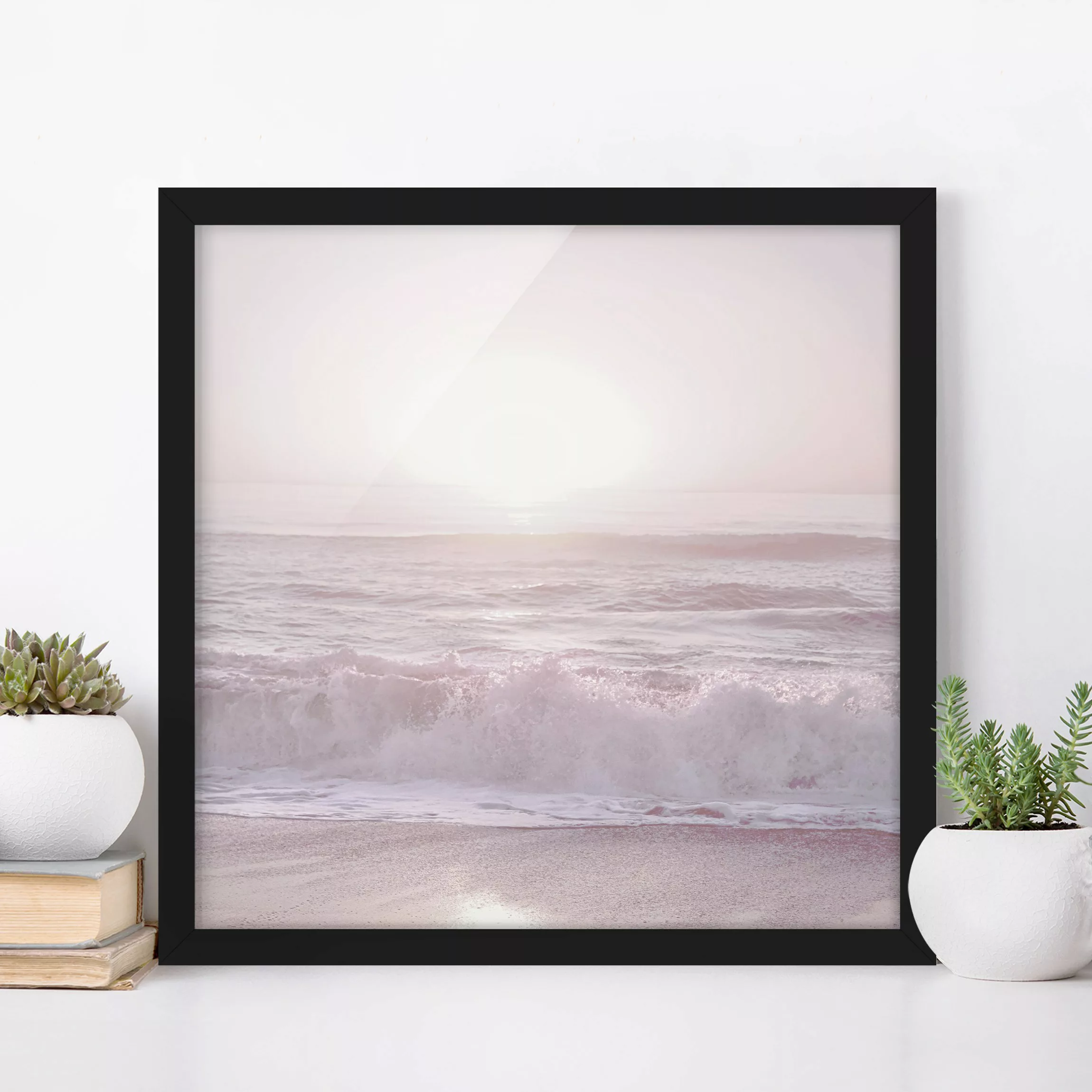 Bild mit Rahmen Sonnenuntergang in zartem Rosa günstig online kaufen