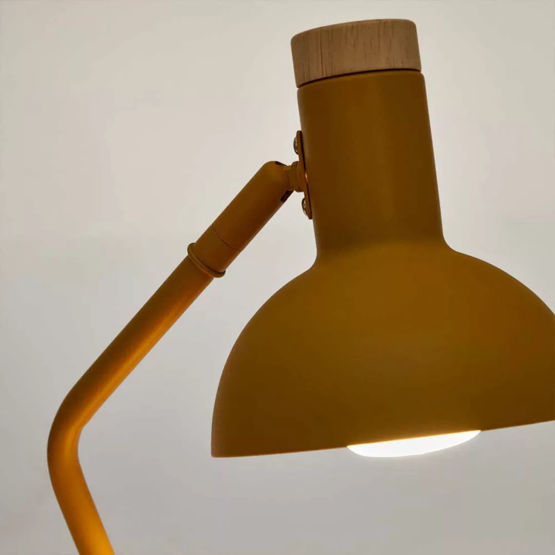 Metall Schreibtischlampe - Senfgelb und Holz Skandi Design günstig online kaufen