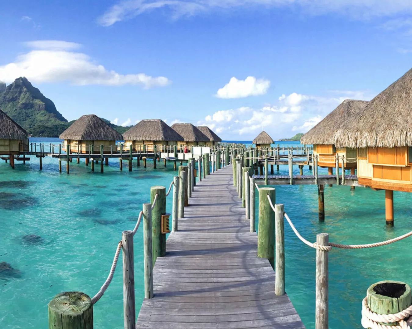 Fototapete "TahitiBungalow" 4,00x2,50 m / Glattvlies Perlmutt günstig online kaufen