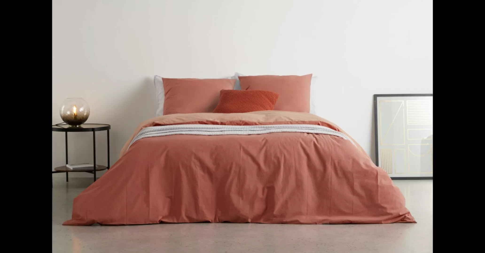 Solar Bettwaescheset (200 x 200 cm) aus 100 % Baumwolle, Rot und Rosa - MAD günstig online kaufen