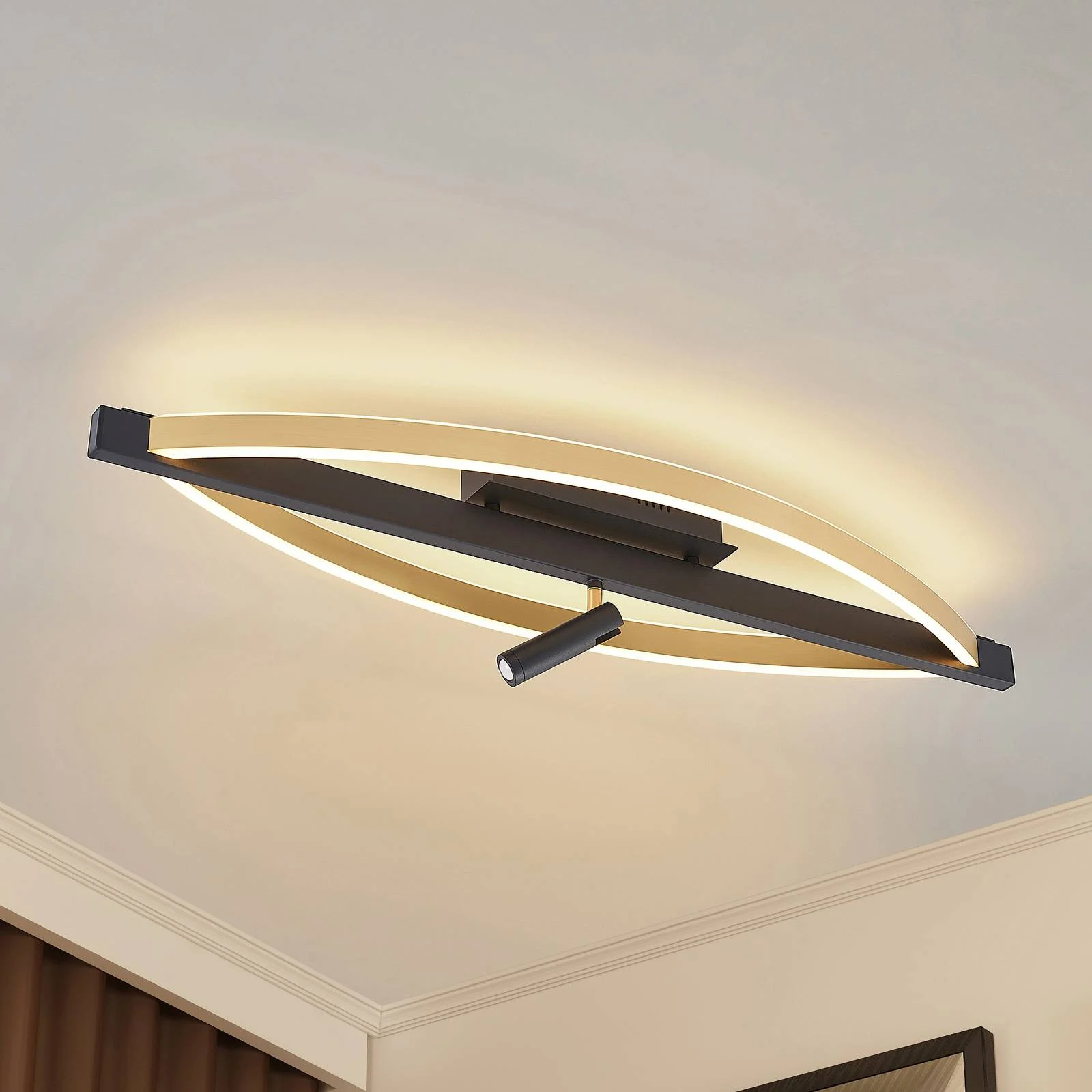 Lucande Matwei LED-Deckenlampe, oval, messing günstig online kaufen