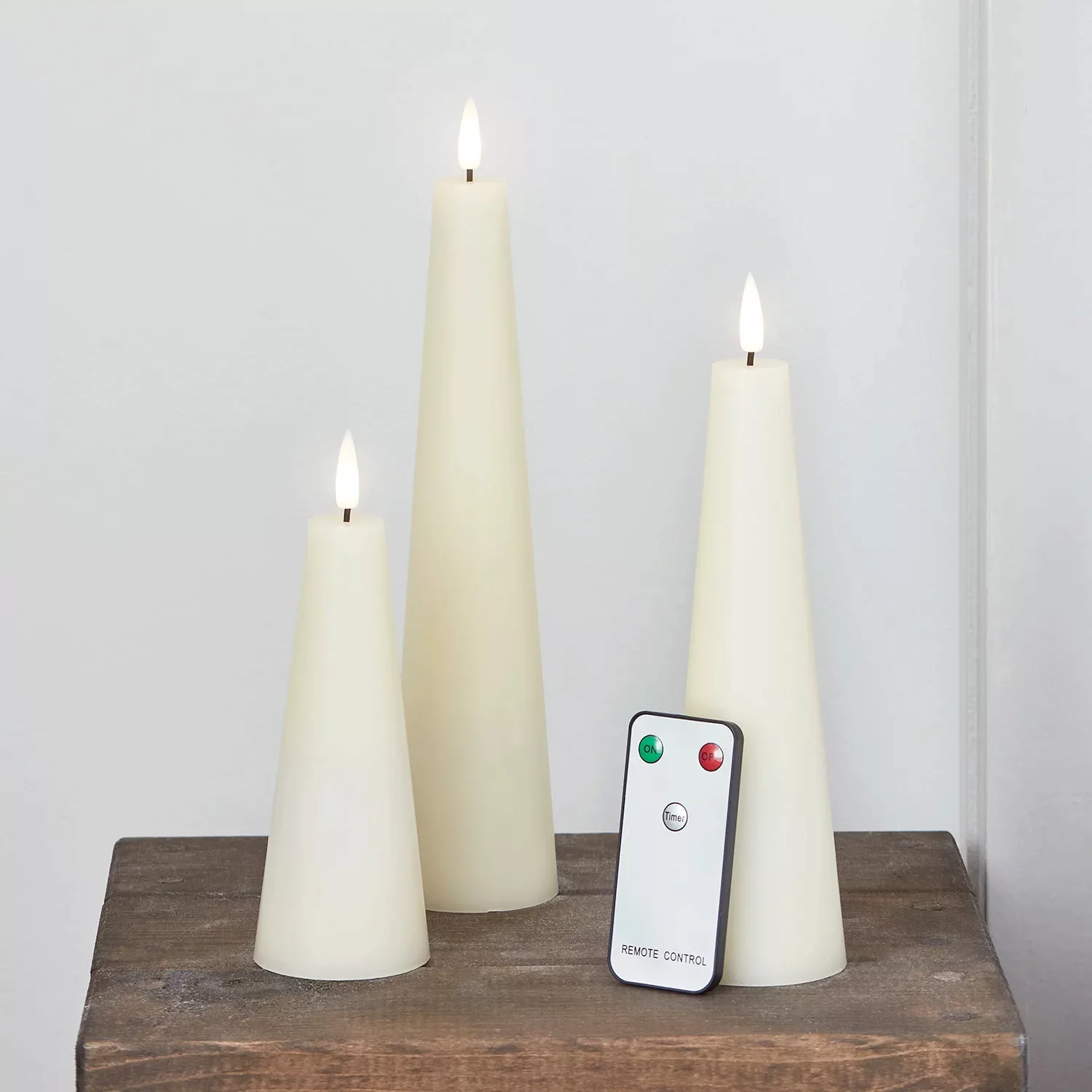 TruGlow® LED Kerzen Trio Kegelform elfenbeinfarben mit Fernbedienung günstig online kaufen