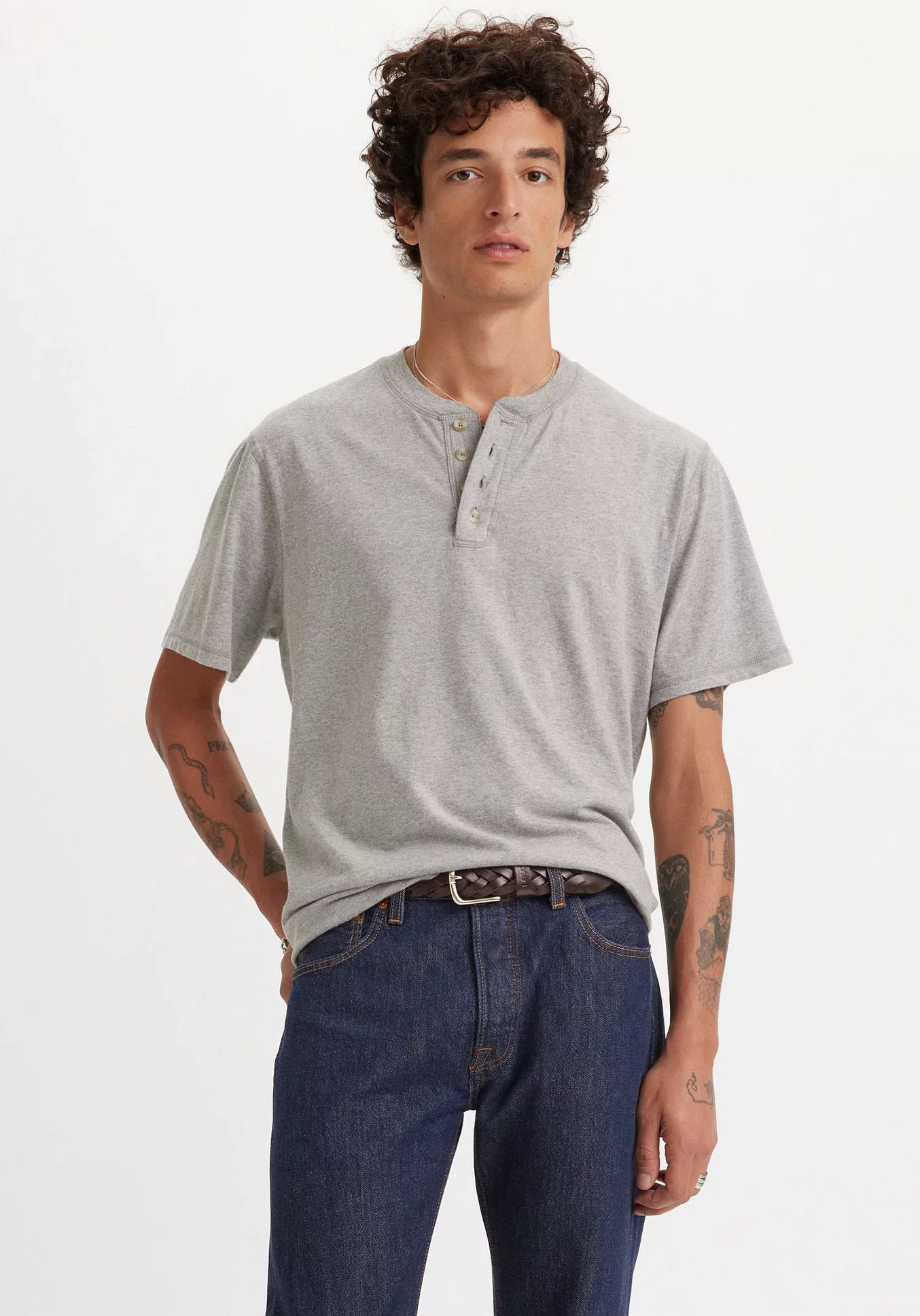 Levis Rundhalsshirt "SS 4 BUTTON HENLEY", mit Knopfleiste günstig online kaufen