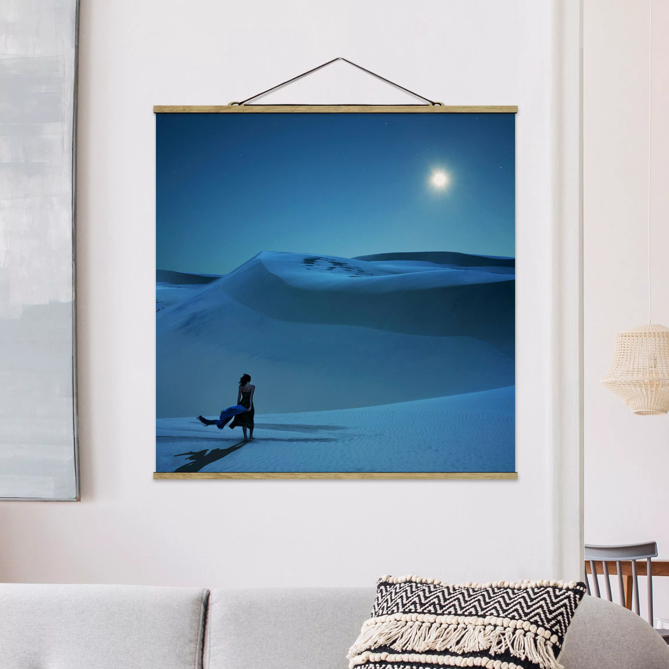 Stoffbild Landschaft mit Posterleisten - Quadrat Vollmond über der Wüste günstig online kaufen