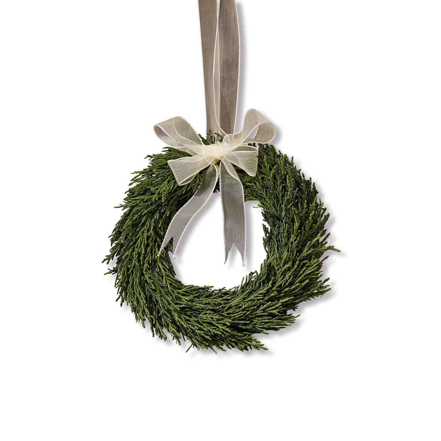 Mirabeau Weihnachtsfigur Kranz Sare grün günstig online kaufen