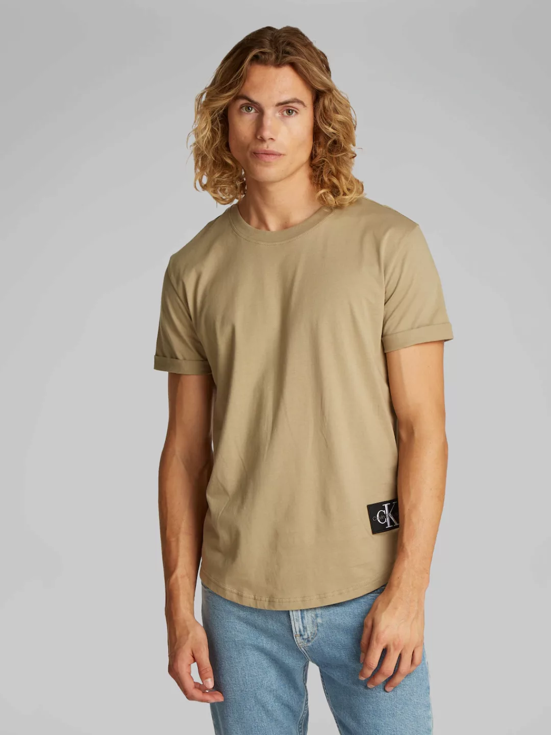 Calvin Klein Jeans T-Shirt "BADGE TURN UP SLEEVE", mit Logopatch günstig online kaufen