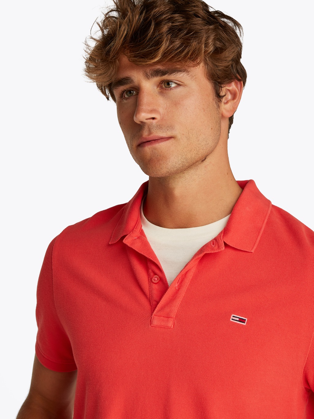 Tommy Jeans Poloshirt "TJM SLIM ESSENTIAL GD POLO SS", mit Logostickerei günstig online kaufen