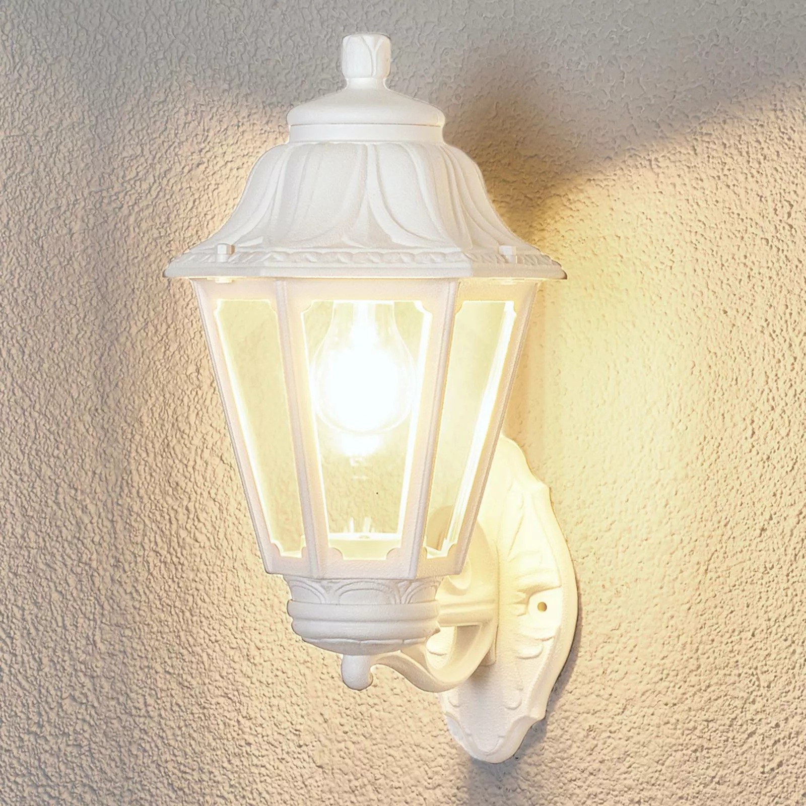 LED-Außenwandlampe Bisso Anna E27 weiß günstig online kaufen