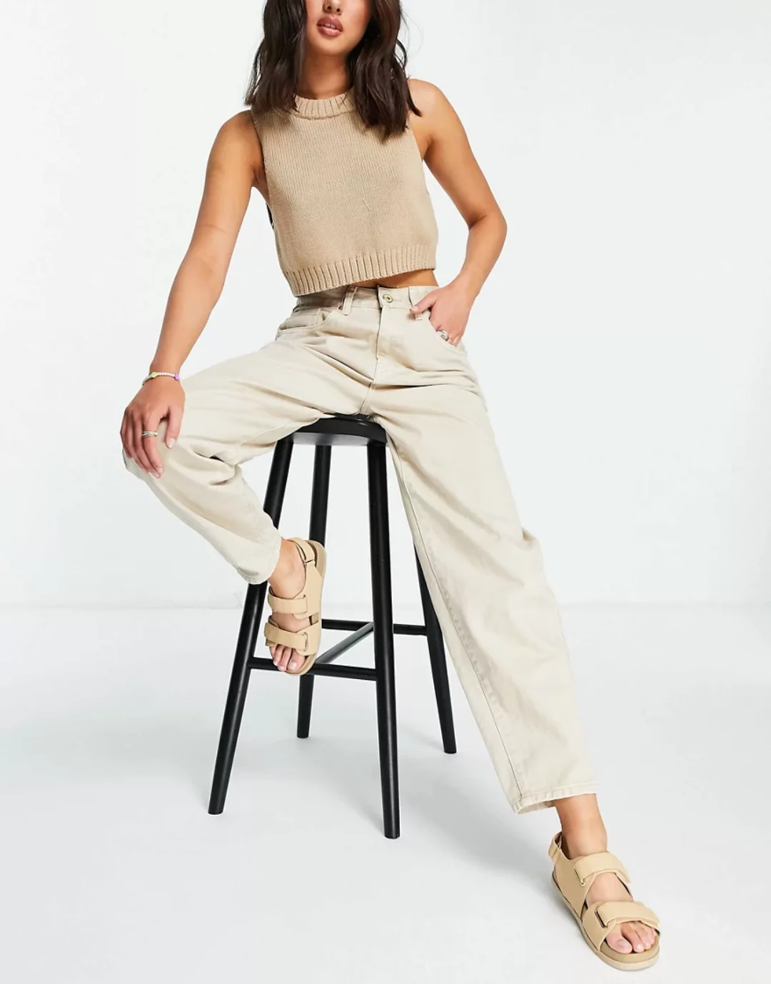 Cotton:On – Mom-Jeans mit hohem Bund in Sand-Braun günstig online kaufen