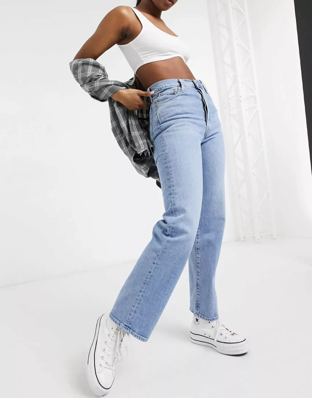 Levi's – Weite Jeans in Karottenform mit hohem Bund in mittlerer Waschung-B günstig online kaufen