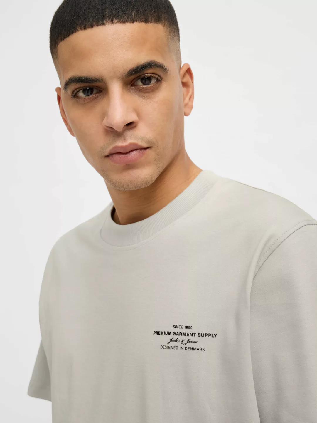 Jack & Jones Rundhalsshirt "JPRBLACHAD BRANDING SS CREW NECK TEE SN" günstig online kaufen