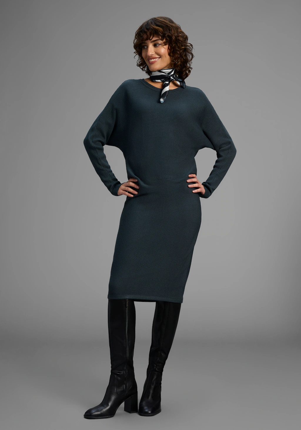Laura Scott Strickkleid, mit weitem Arm günstig online kaufen