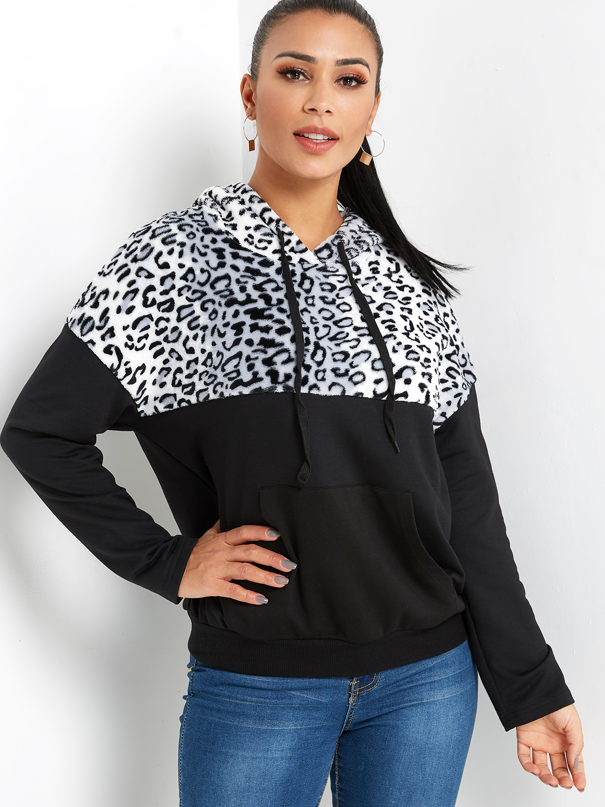 Black Leopard Pouch Pocket Long Sleeves Kapuzenpullover günstig online kaufen