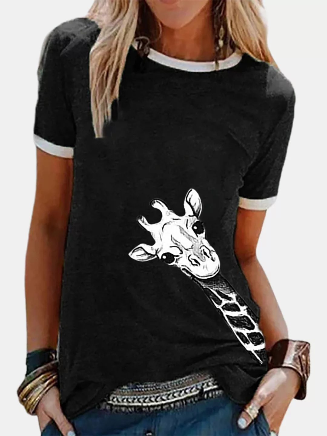 Giraffe bedrucktes Kurzarm-T-Shirt mit O-Ausschnitt für Damen günstig online kaufen